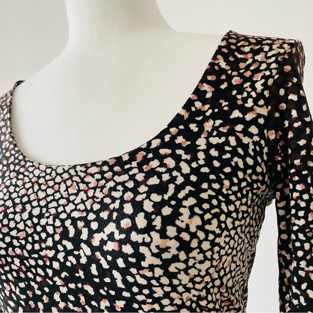 Scoop Neck Top
